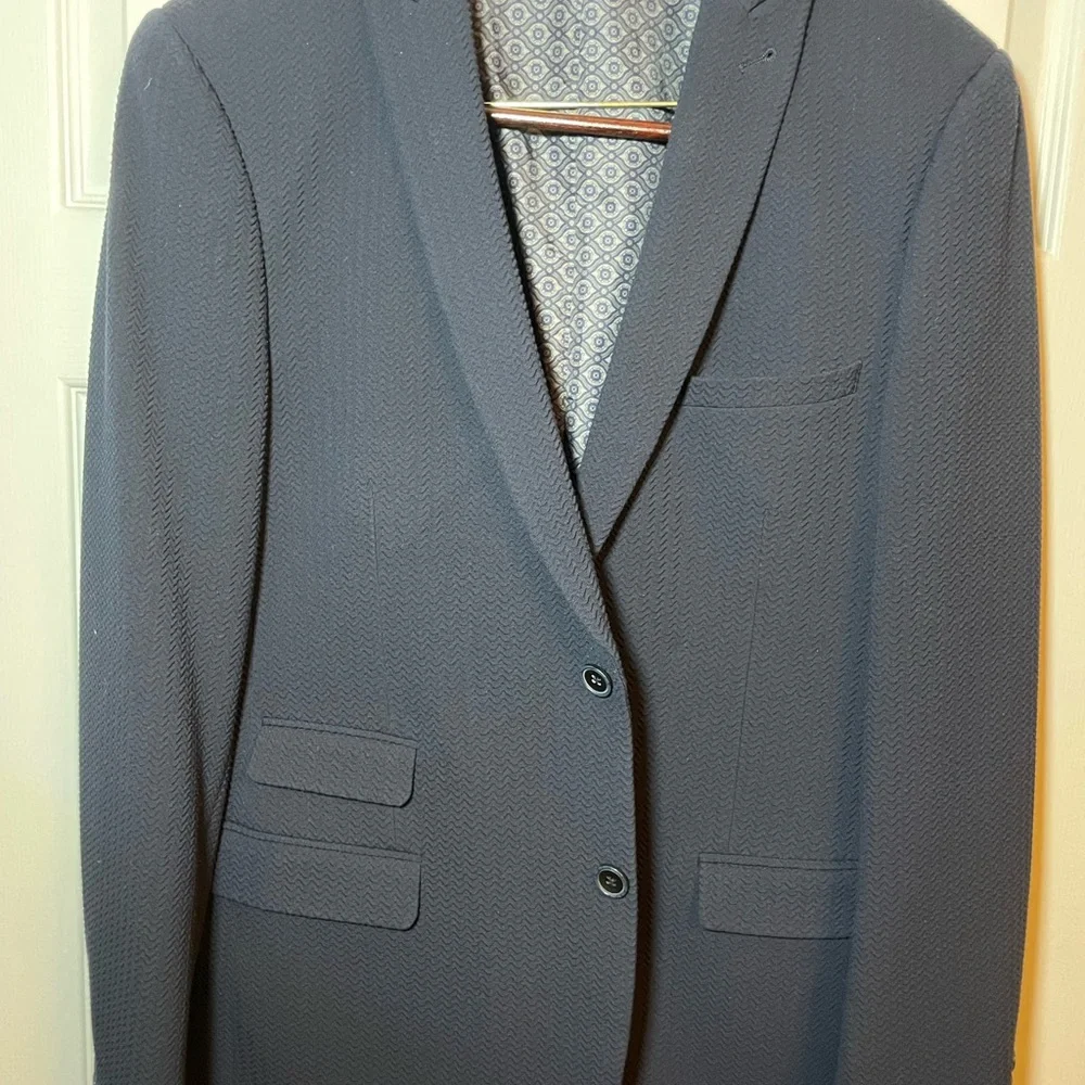 Paisley & Gray Navy Textured Two-Button Sport Coat